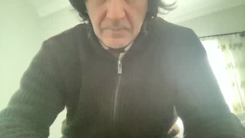 Snapshot of alphandre chatting on 25, 1, 2025 AlphAndre online show from 25, 1, 2025