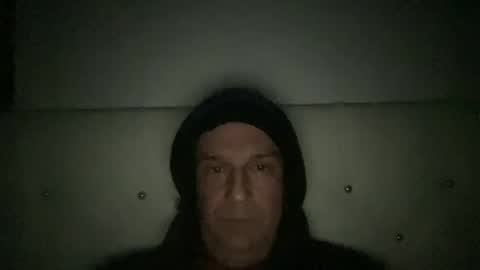 Snapshot of alphandre chatting on 3, 2, 2025 AlphAndre online show from 3, 2, 2025