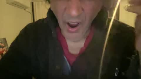 Snapshot of alphandre chatting on 3, 2, 2025 AlphAndre online show from 3, 2, 2025