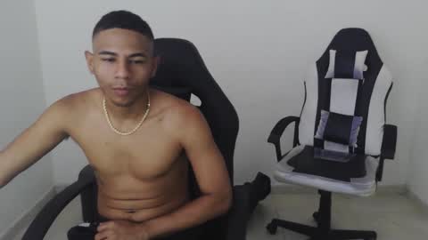 alphas_latins online show from 26, 3, 2026