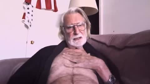 AlphaUniform online show from 4, 11, 2025