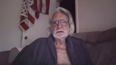 AlphaUniform online show from 22, 5, 2026