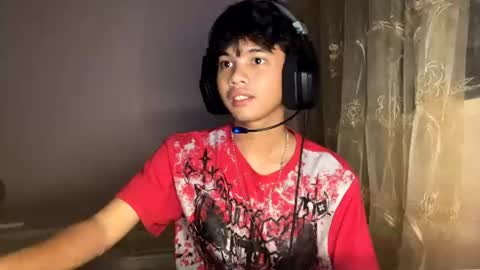 alt_femboy online show from 15, 6, 2026