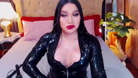 Alura Jhenson online show from 2, 5, 2026