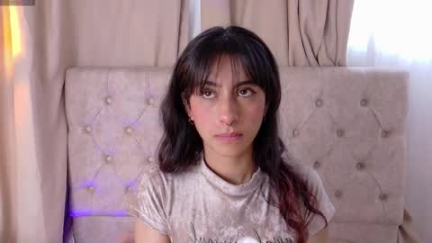 Snapshot of alyssa_joness chatting on 11, 11, 2025 alyssa_joness online show from 11, 11, 2025