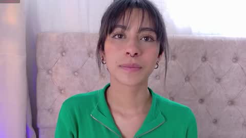 Snapshot of alyssa_joness chatting on 5, 12, 2025 alyssa_joness online show from 5, 12, 2025