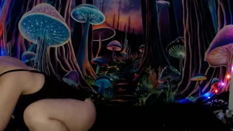 alyssaarcane online show from 9, 8, 2026