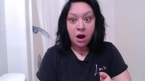 Alyssiaamorexo online show from 2, 2, 2025