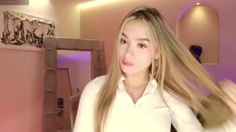 Amaia Haywood online show from 3, 2, 2026