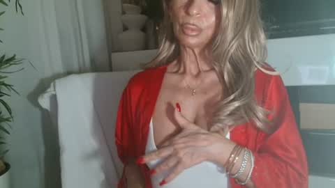 Snapshot of amanda0803 chatting on 20, 7, 2026 Angel or Demon online show from 20, 7, 2026