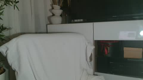 Snapshot of amanda0803 chatting on 22, 7, 2026 Angel or Demon online show from 22, 7, 2026