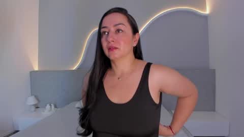 amanda_benz_ online show from 2, 6, 2026
