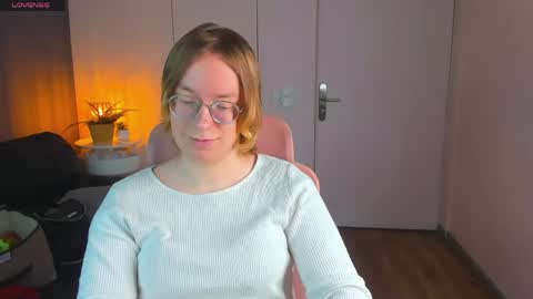 Hi im Amanda online show from 4, 4, 2026