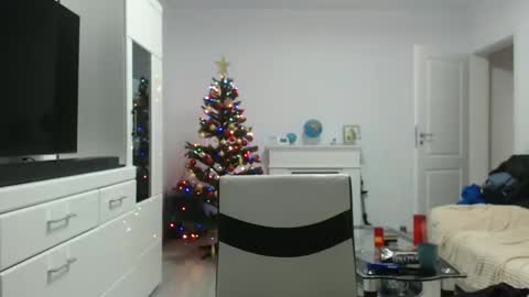 Anda .. online show from 20, 12, 2025