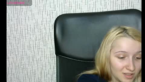 Snapshot of amanda_sherr chatting on 15, 1, 2025 Amanda online show from 15, 1, 2025