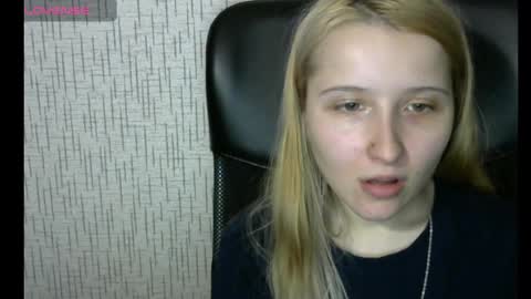 Snapshot of amanda_sherr chatting on 16, 1, 2025 Amanda online show from 16, 1, 2025