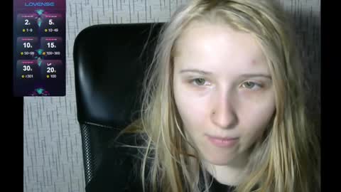 Snapshot of amanda_sherr chatting on 10, 2, 2025 Amanda online show from 10, 2, 2025