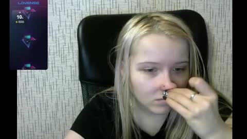 Snapshot of amanda_sherr chatting on 13, 2, 2025 Amanda online show from 13, 2, 2025