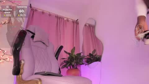 amandaa_fox_ online show from 2, 6, 2026