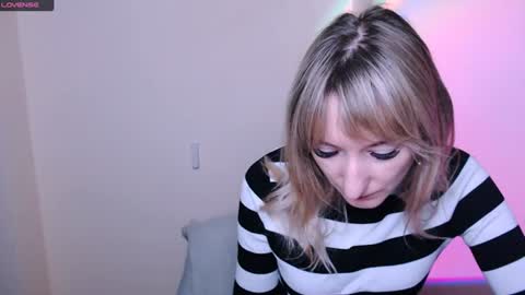Snapshot of amandasentin chatting on 8, 7, 2026 Amanda online show from 8, 7, 2026