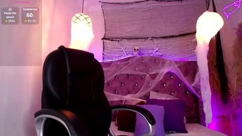 amara_davis1 online show from 17, 10, 2025