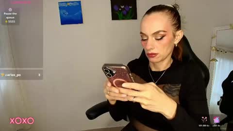 Snapshot of amara_fey chatting on 17, 5, 2026 Amara Fey online show from 17, 5, 2026
