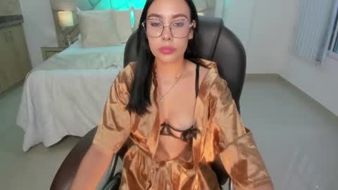 amara foxx online show from 29, 6, 2026