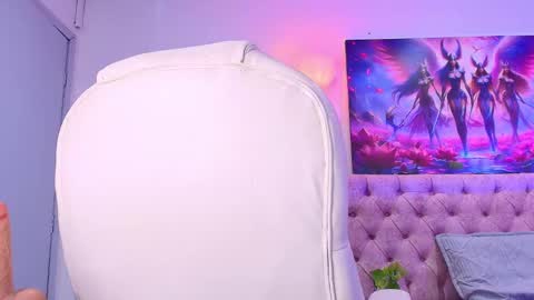 Amara Vega  online show from 6, 3, 2025