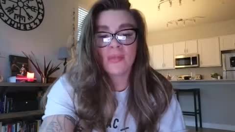 Snapshot of amarajezebel chatting on 25, 10, 2025 Amara Jezebel online show from 25, 10, 2025