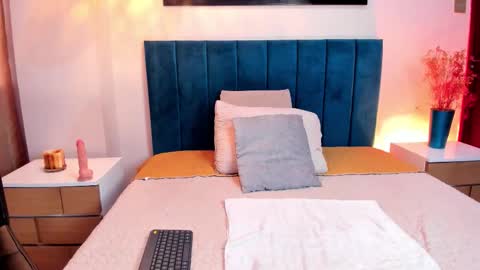 Amara Yasbel online show from 21, 10, 2025