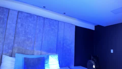 Emily online show from 24, 2, 2026