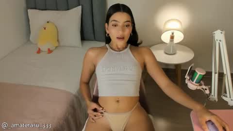  Mar  independent model  online show from 15, 7, 2026