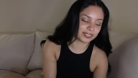 amaya_floress online show from 11, 7, 2026