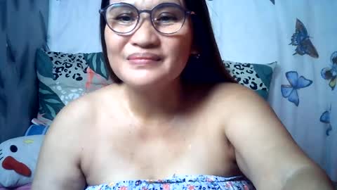 Snapshot of amazing_angel22 chatting on 10, 7, 2026 amazing angel online show from 10, 7, 2026