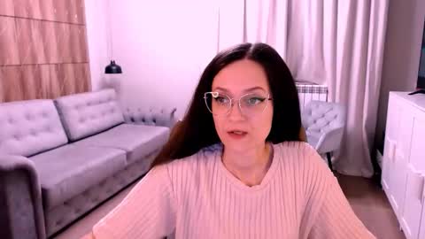 Izza online show from 5, 2, 2026