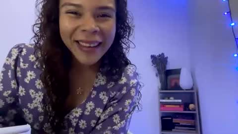 Snapshot of amazoniacaramel chatting on 13, 6, 2026 Sonie online show from 13, 6, 2026