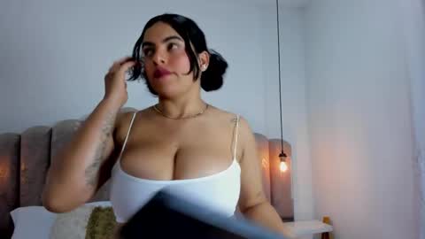 ambar85 online show from 23, 11, 2025