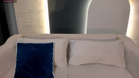 Ambar  online show from 24, 3, 2026