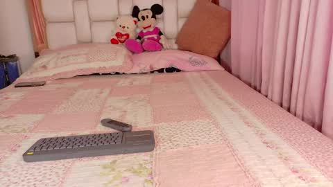   online show from 2, 6, 2026