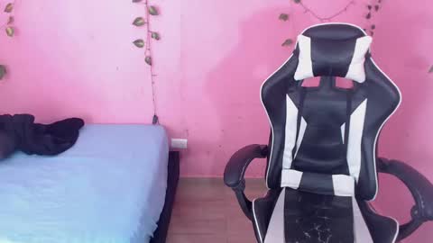 ambel_rose online show from 22, 2, 2025