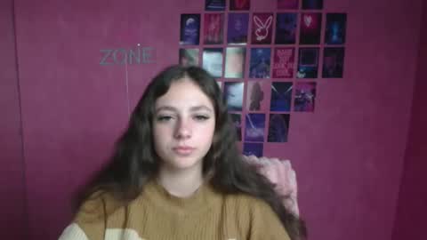 Amber online show from 4, 4, 2026