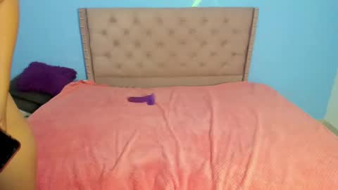 amber_hot70 online show from 9, 12, 2024