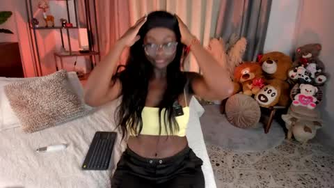Amber online show from 31, 5, 2026
