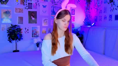 Amber online show from 5, 4, 2026