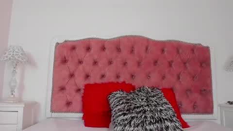 Snapshot of amber_roose75 chatting on 9, 9, 2025 julieta  online show from 9, 9, 2025