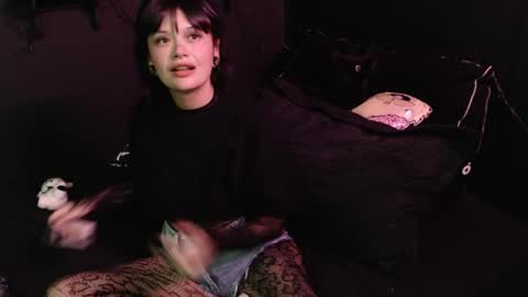 Snapshot of amber_rouss chatting on 3, 10, 2025 ROUSS online show from 3, 10, 2025