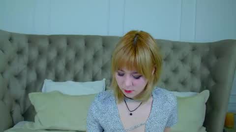 Snapshot of amberbauman chatting on 17, 4, 2026 AmberBauman online show from 17, 4, 2026