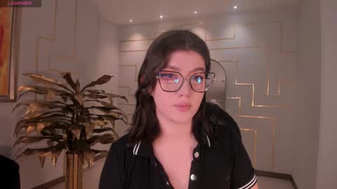 Amber  online show from 5, 12, 2025