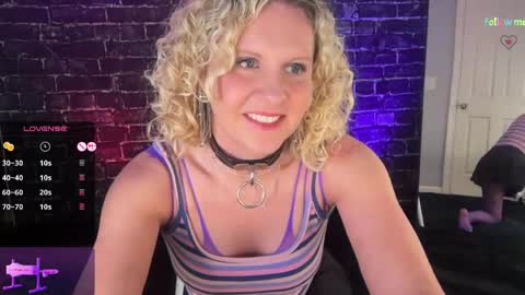 Snapshot of amberjade_aj chatting on 29, 4, 2026 Amber Jade online show from 29, 4, 2026