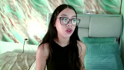 Amber Jeong online show from 11, 3, 2025